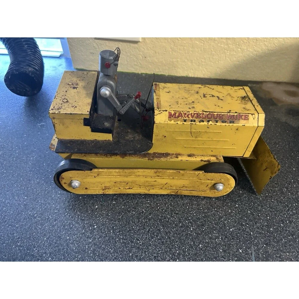 Saunders product set